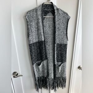 Black and white sleeveless cardigan